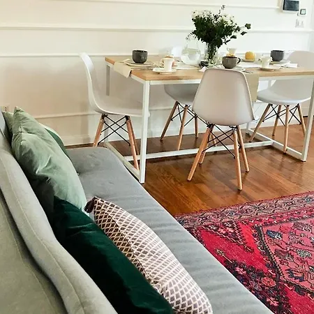 Interno 8 Appartement