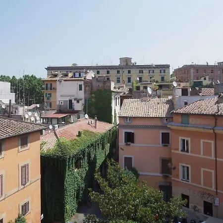 Interno 8 Apartman Róma