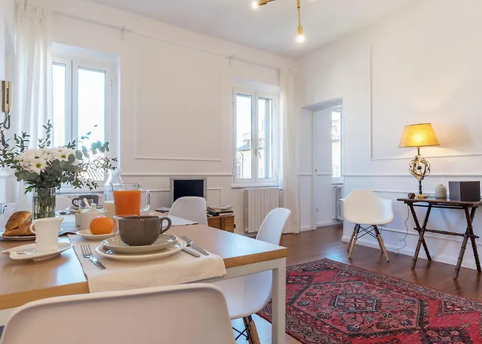 Apartman Interno 8 *